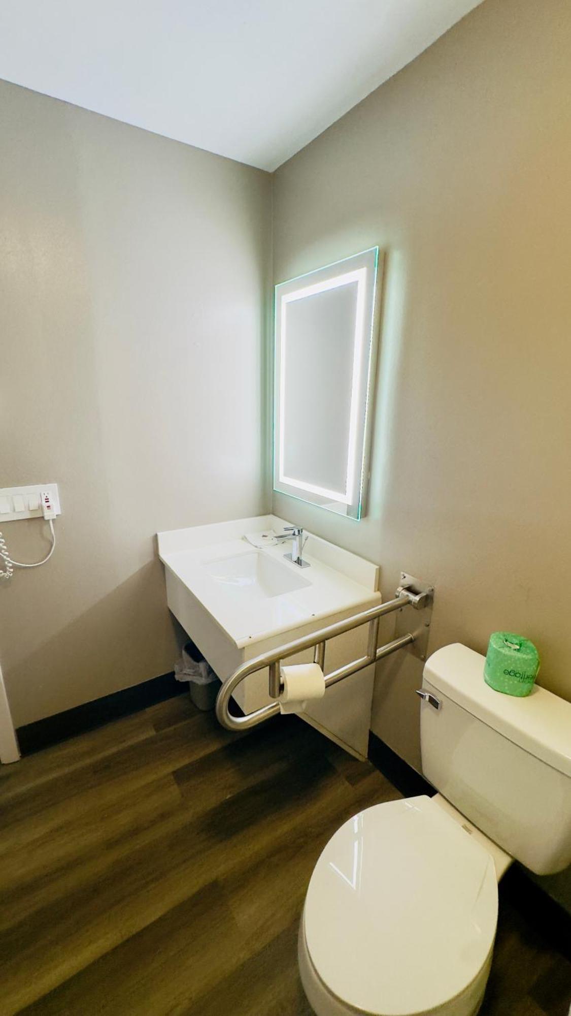 Motel 6 Mcgraw, Ny - Cortland Bagian luar foto